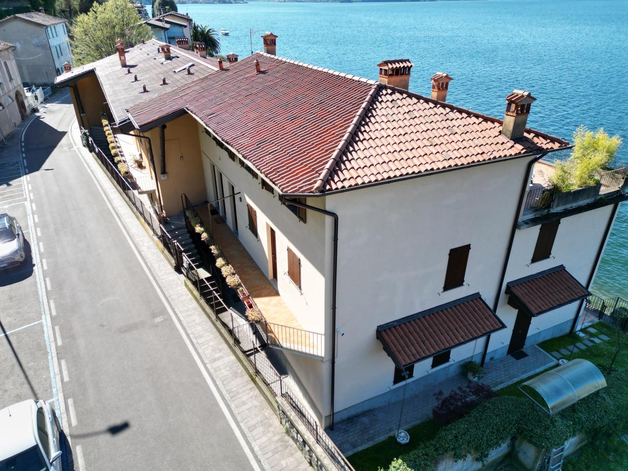 Casa Vacanze Finestra Del Pescatore Marone Εξωτερικό φωτογραφία
